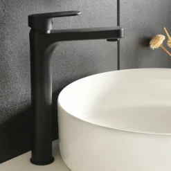 Badrumsmöbel 80cm | Kommod & LED-spegel med dimmer | Virga