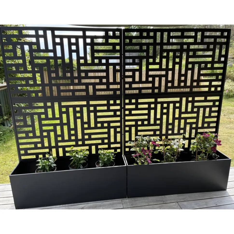 Blomlåda med spalje | 120x180cm | Stål | Svart