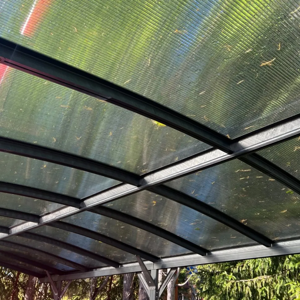 Carport 17,25m² | Extra hög | Aluminiumstomme & kanalplasttak