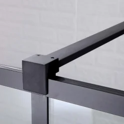 Duschväggar med svarta profiler | 8mm säkerhetsglas