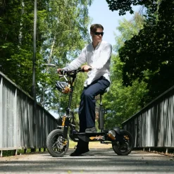 Elscooter 3000W Premium | 60 km/tim | Ståplatta i aluminium | Lyfco