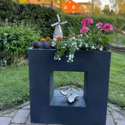 Fiberarmerad kruka i exklusiv design | Granit/svart