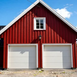 Garageport Takskjutport med fjärrstyrning | 2,5m bred