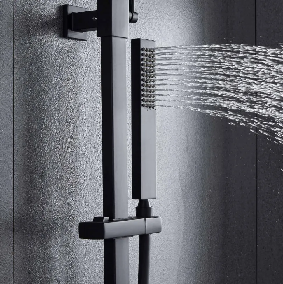 Komplett takduschset med handdusch i kantig design | Svart