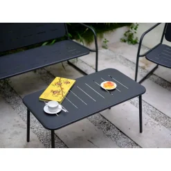 Loungegrupp i stål | Svart loungeset med bord, stol och bänk | Isac