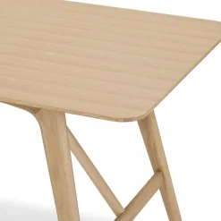 Matbord 140cm | Ek | Malmby