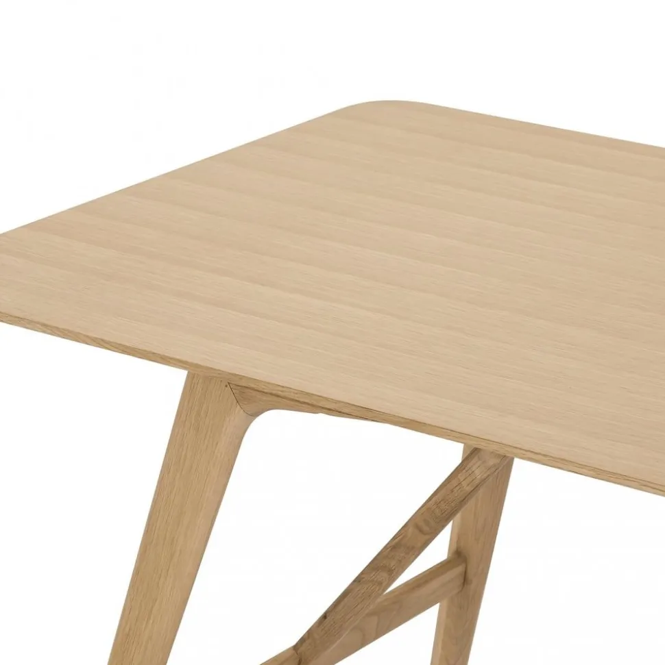 Matbord 140cm | Ek | Malmby