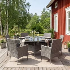 Matgrupp med 6 platser | Runt bord Ø135 cm & 6 stolar med dynor | Tylösand Grå