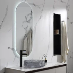 Oval LED-spegel 110x45cm | Antifog-funktion | Olivia