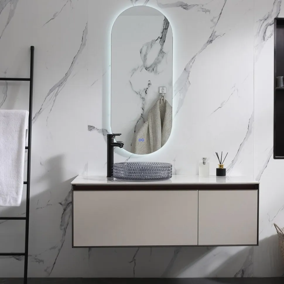 Oval LED-spegel 110x45cm | Antifog-funktion | Olivia
