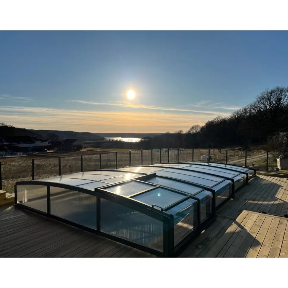 Pooltak 5x10m | Utan skenor | UV-skydd | Flexibel dörr