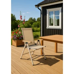 Reglerbar positionsstol i beige textilene med trälook | Svea
