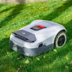 Robotgräsklippare utan slinga 3600m² | Full-Band RTK + 4 AI-kameror | ANTHBOT Genie 3000