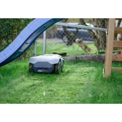 Robotgräsklippare utan slinga 2000m² | RTK + 3D Vision med 4 AI-kameror | ANTHBOT Genie 1000
