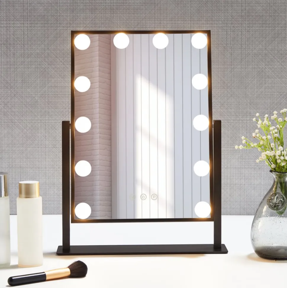 Sminkspegel på fot med LED-belysning | Pamela