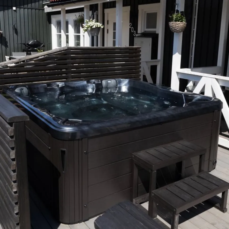 Spabad Poseidon Blackline 56 personer | Lucite® akryl, Gecko® cirkulationspump & Balboa® system | 2026