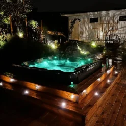 Spabad Poseidon Blackline 56 personer | Lucite® akryl, Gecko® cirkulationspump & Balboa® system | 2026