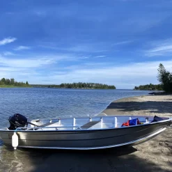 Stor aluminiumbåt 4,2m | För 5 personer | Lyfco