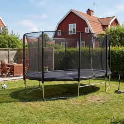 Stor oval studsmatta 3,05 x 4,88 m | Säkerhetsnät & stabil stålram för trädgårdslek | Svart