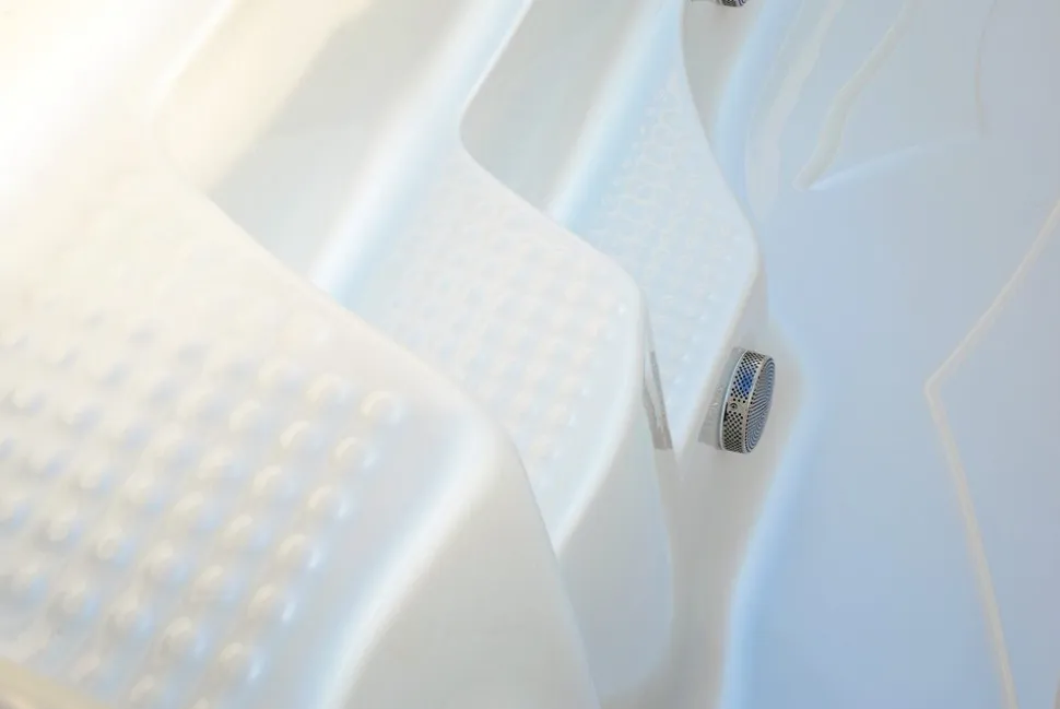 Swimspa Infinity | Simspa med massage & simjets | Balboa® styrsystem & Aristech® akryl